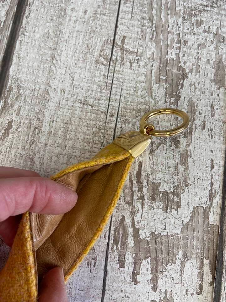 Luxury Harris Tweed Keyring - Image 5